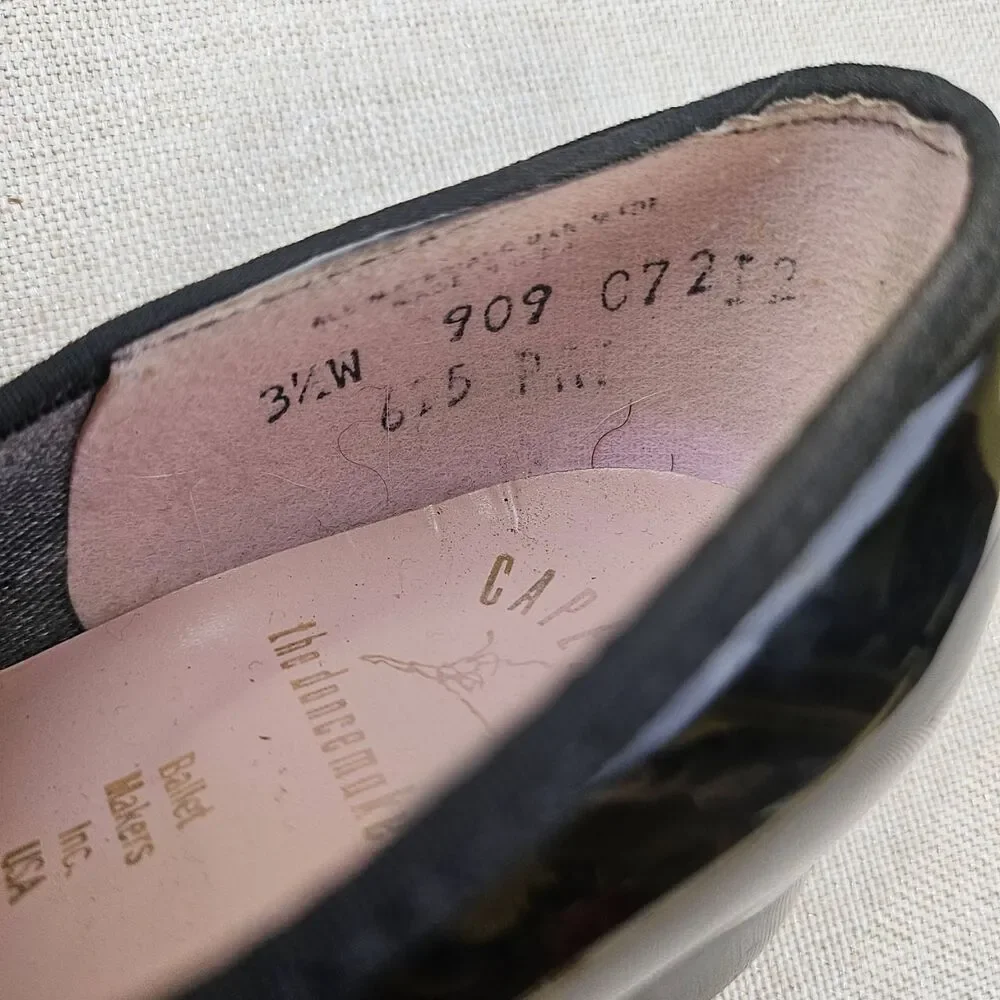 Vintage Capezio Tap Shoes Mary Jane Black Patent Finish Dancewear 3800 Kids‎ 3.5